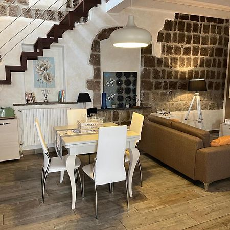 ויטרבו Domus Tuscia Apartments San Faustino Guesthouse מראה חיצוני תמונה